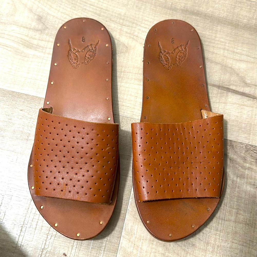 Gently used Beek perforated slide sandal in cognac size 8